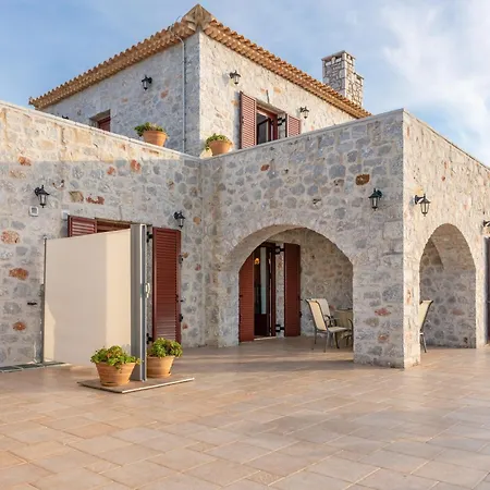 Villa Afrodite's House