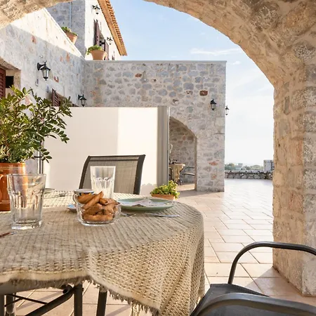 Afrodite's House * Kalamata