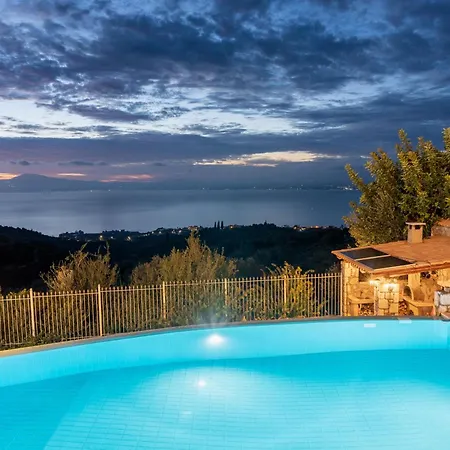 Afrodite's House * Kalamata