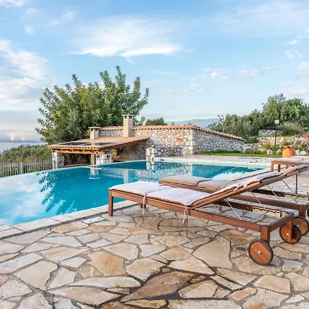 Villa Afrodite's House