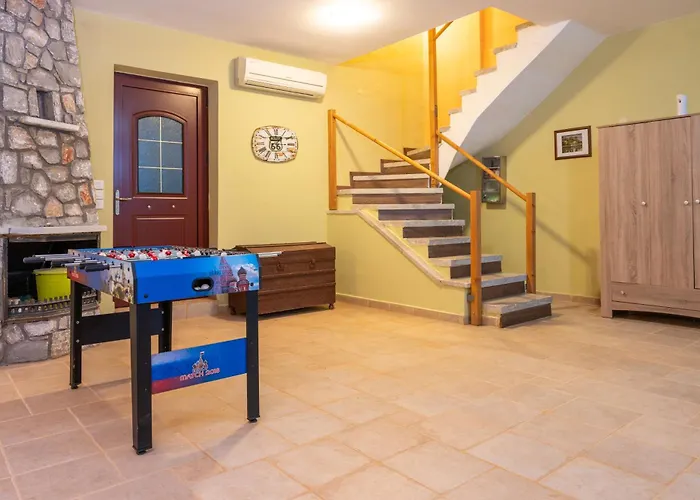 Villa Afrodite's House