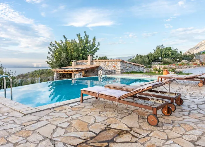 Villa Afrodite's House